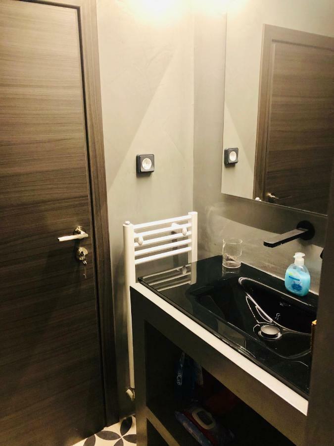 Athos 18 Kolonaki Square Central!!! Apartment