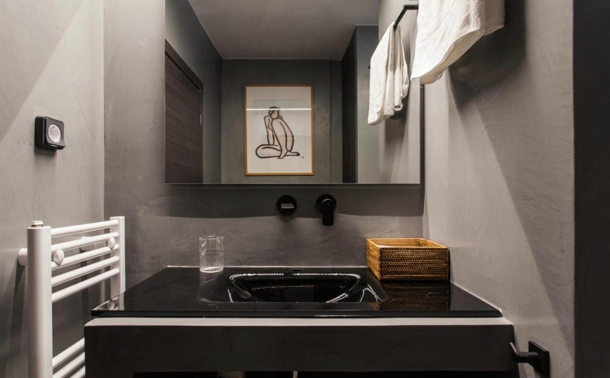Athos 18 Kolonaki Square Central!!! Apartment *